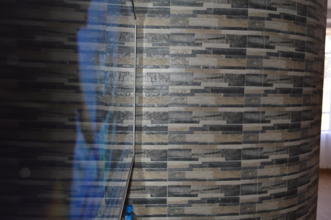 Kunste Hotel Nakuru Bagian luar foto